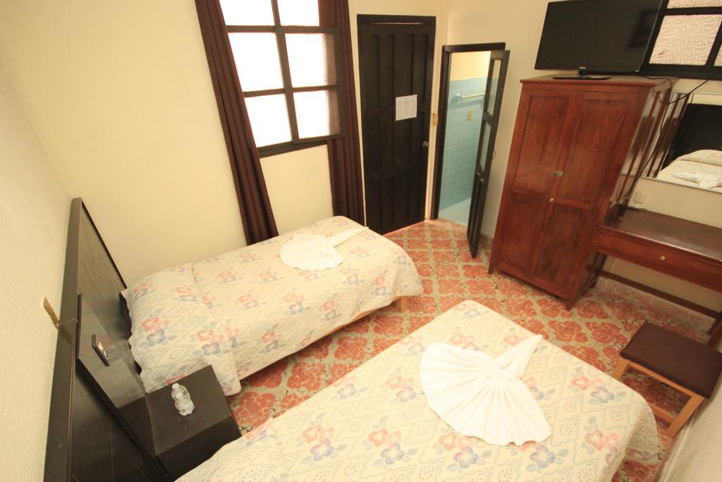 San Martin Hotel 3*