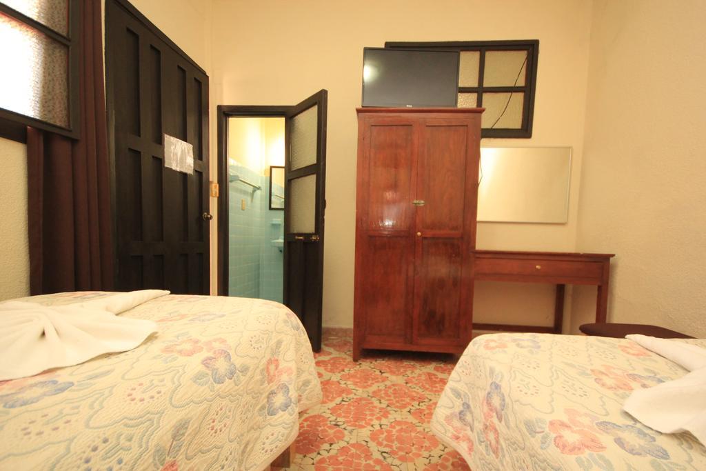 Hotel San Martin 3*